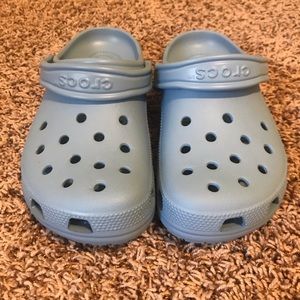 Women’s size 8 blue crocs